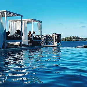 resort-the-hideaway-antigua.comcaribbean.com/